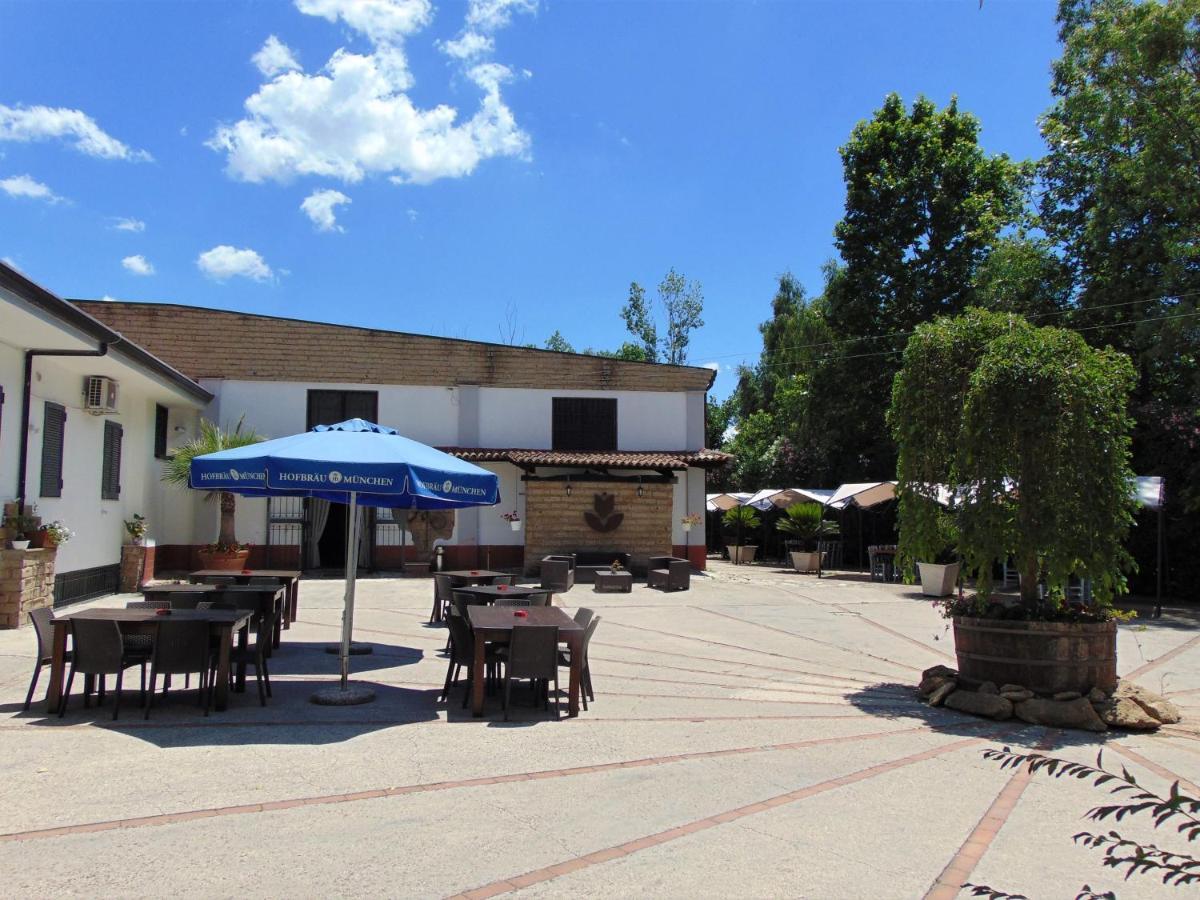Casale Rurale Bed & Breakfast San Marco Evangelista Dış mekan fotoğraf